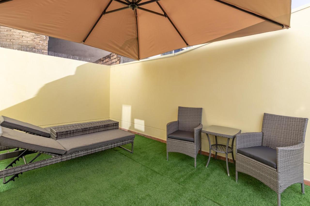 Gorgeous Apt With A Large Private Terrace Valencia Exteriör bild
